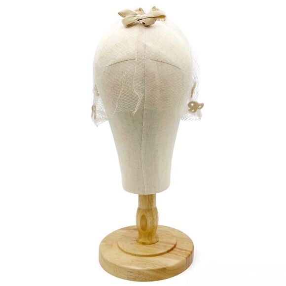 Vintage 1960s Taupe Net Veil Headpiece with Velvet Bows & Appliqué Bridal Hat - Picture 6 of 10